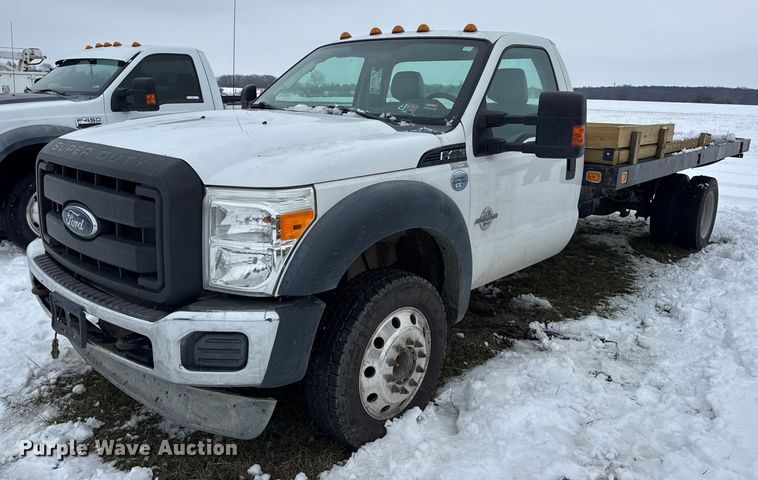 2013 Ford F450 flatbed truck - EN0754