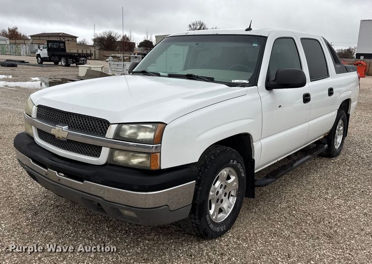 2004 Chevrolet Avalanche pickup truck - EP2603
