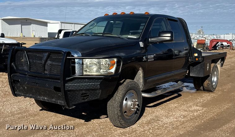 2007 Dodge Ram 3500 Quad Cab flatbed pickup truck - EP2620