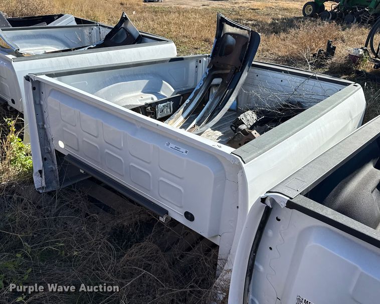 Dodge Ram pickup truck bed - EP2631