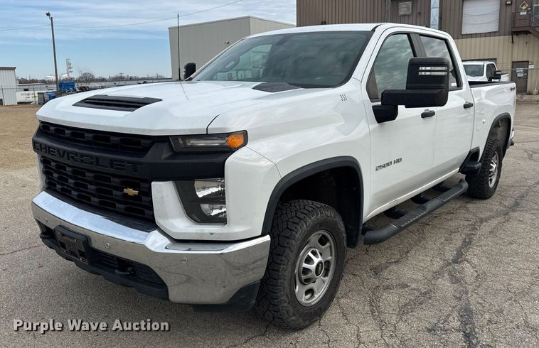2020 Chevrolet Silverado 2500HD Crew Cab pickup truck - ER0292
