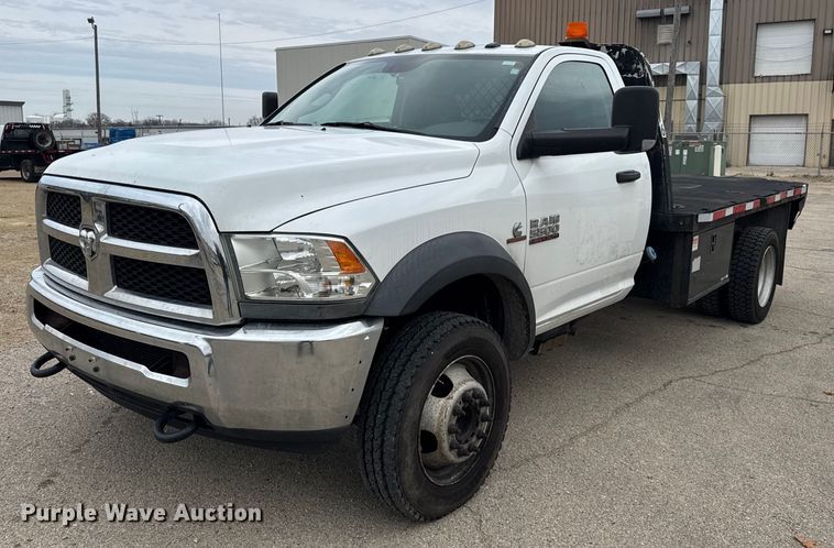 2013 RAM 5500 flatbed pickup truck - ER0295
