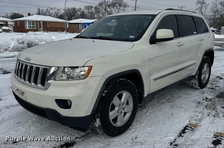 2011 Jeep Grand Cherokee Laredo SUV - ER0309