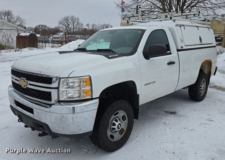 2012 Chevrolet Silverado 2500HD pickup truck - ES2584