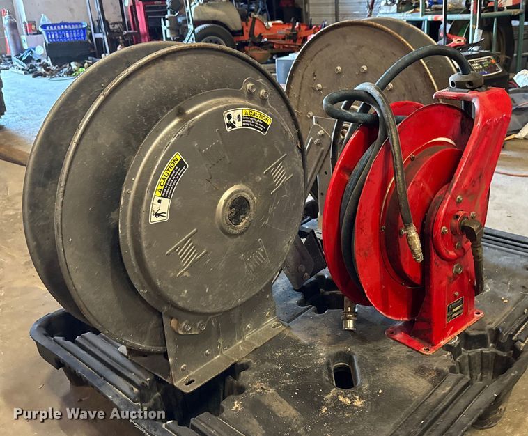 (3) hose reels - ET4043