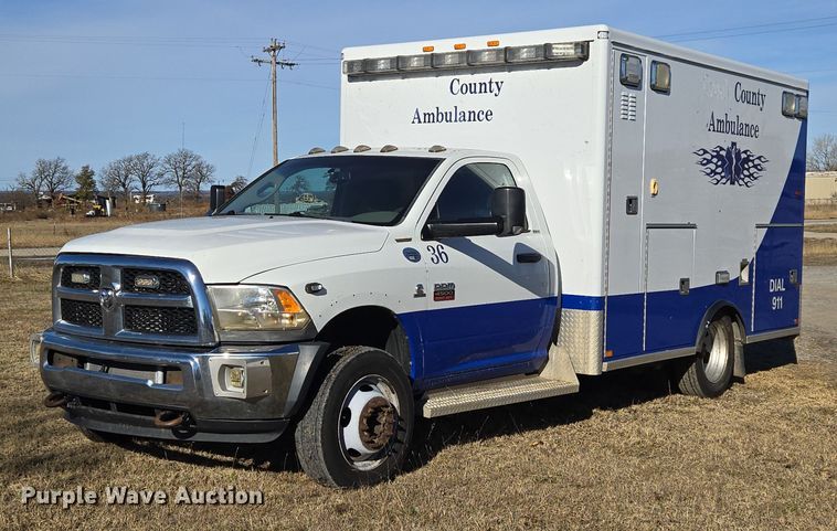 2012 Dodge Ram 4500HD ambulance - ET5330