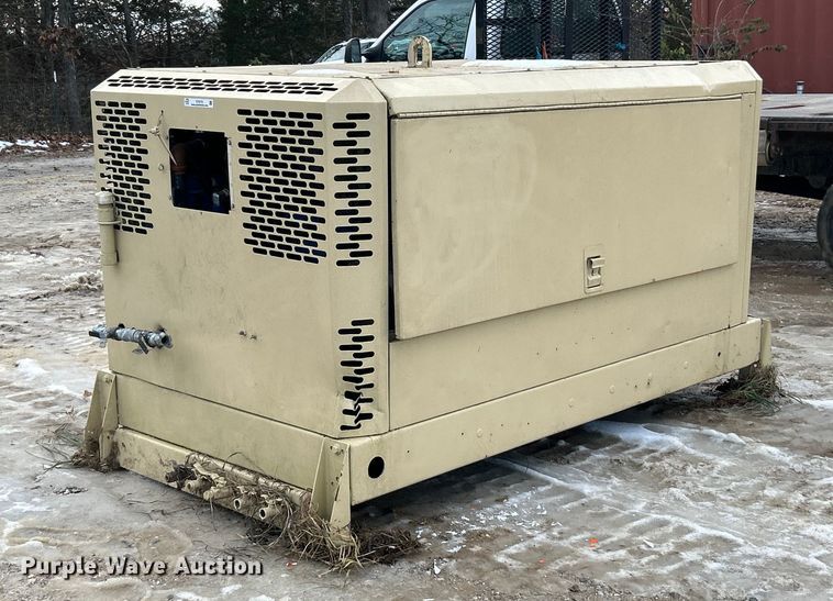 2005 Ingersoll Rand XP375WIR air compressor - ET6772
