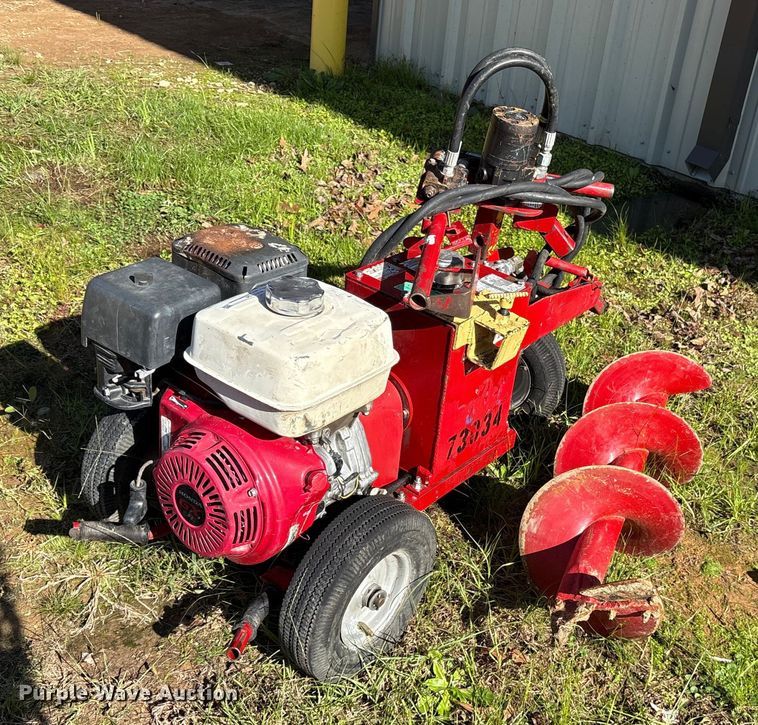 2015 Little Beaver 8 portable auger - ET7434