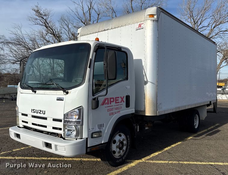 2009 Isuzu NPR box truck - EU4018