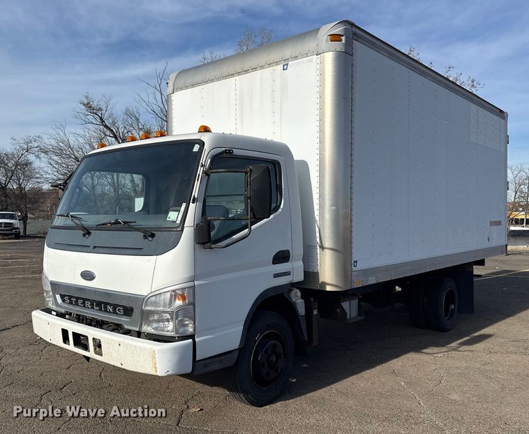 2007 Sterling 500 box truck - EU4021
