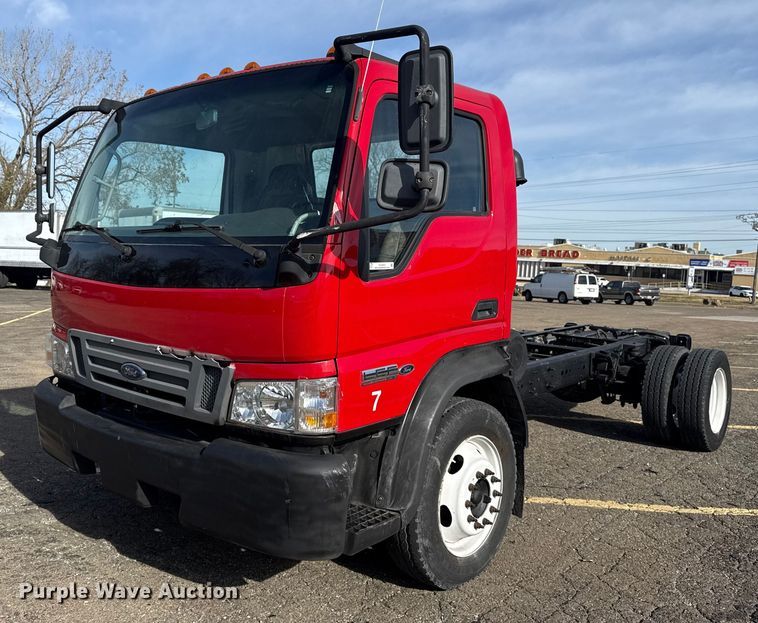 2006 Ford 450 truck cab and chassis - EU4023