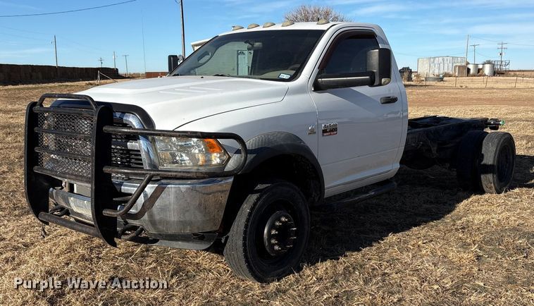 2011 Dodge Ram 4500 truck cab and chassis - EU4734
