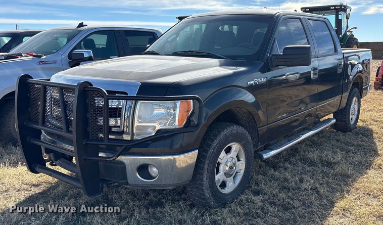 2014 Ford F150 SuperCrew pickup truck - EU4735
