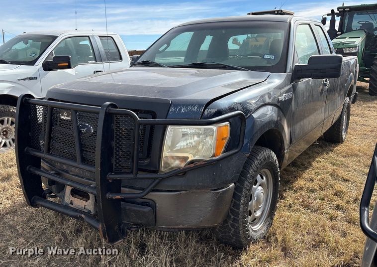 2014 Ford F150 SuperCab pickup truck - EU4737