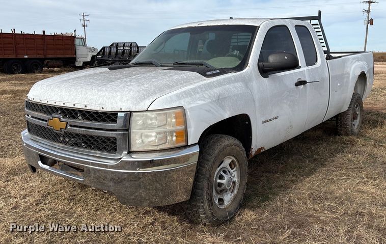 2012 Chevrolet Silverado 2500HD Ext. Cab pickup truck - EU4739