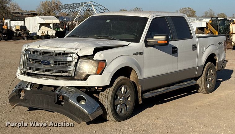 2013 Ford F150 XLT SuperCrew pickup truck - EU5426