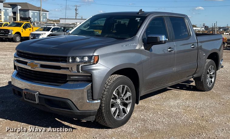 2022 Chevrolet Silverado 1500 Crew Cab pickup truck - EU5462