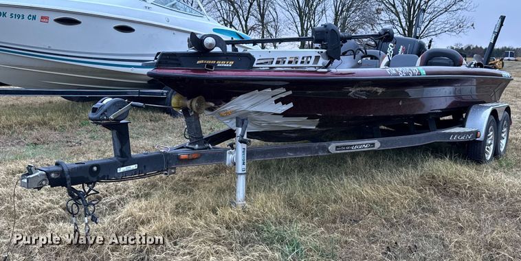 2009 Legend Alpha 211 bass boat - EU5489