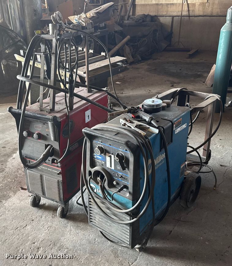 (2) welders - EU6397