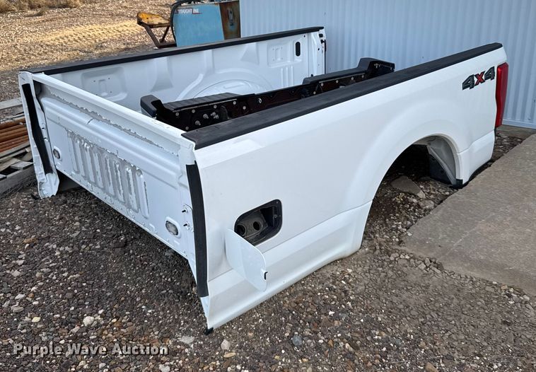 Ford  pickup truck bed - EU6432