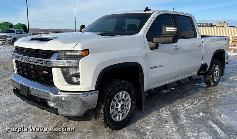 2021 Chevrolet Silverado 2500HD LT Crew Cab pickup truck - FG1537