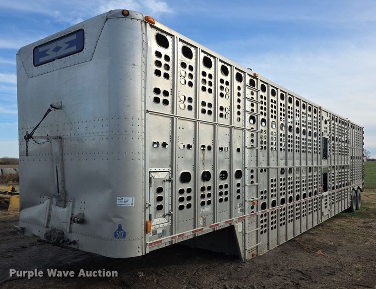 2014 Wilson RSDCL402 livestock trailer - FI0706