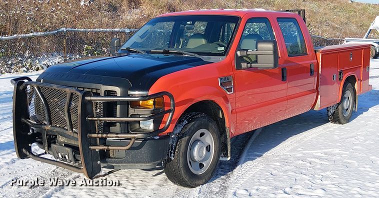 2008 Ford F250 Super Duty Crew Cab utility bed pickup truck - FK0724