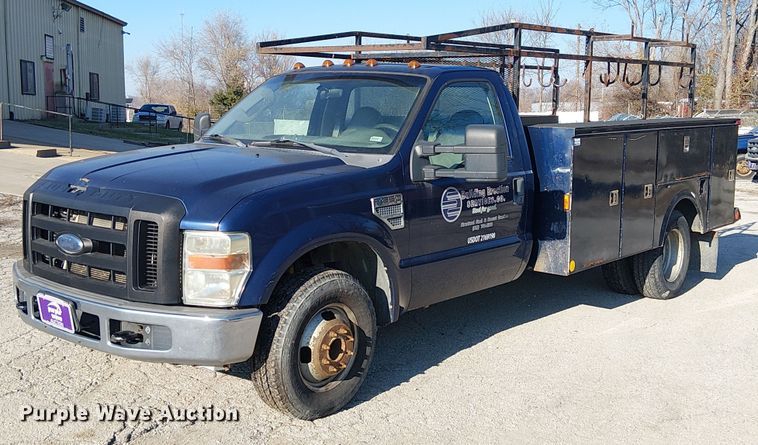 2008 Ford F350 Super Duty utility bed pickup truck - FK0803