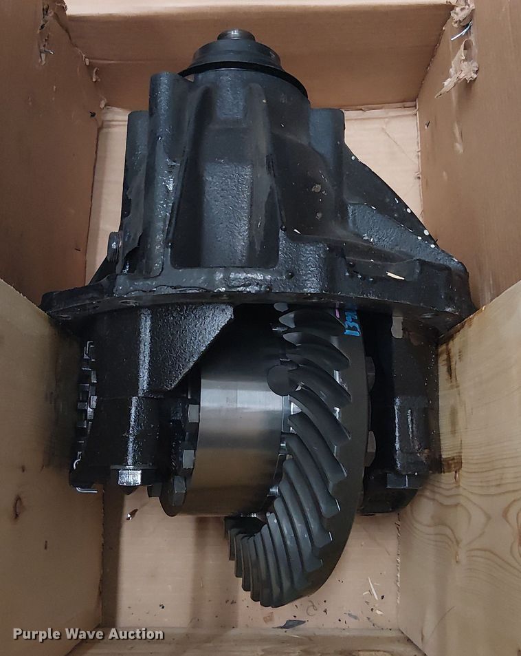 Dana Spicer S15-140N rear differential - NC9752