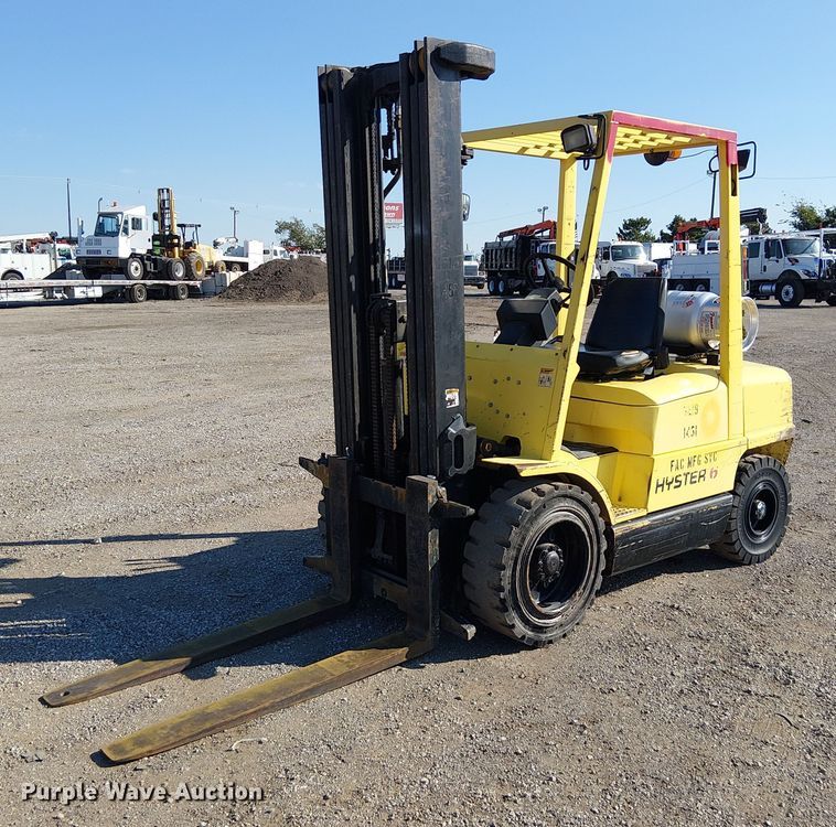 1997 Hyster H60XM forklift - NU9758