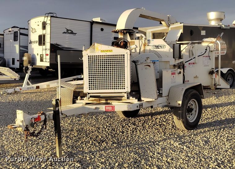 2019 Bandit 200UC wood chipper - YA1589