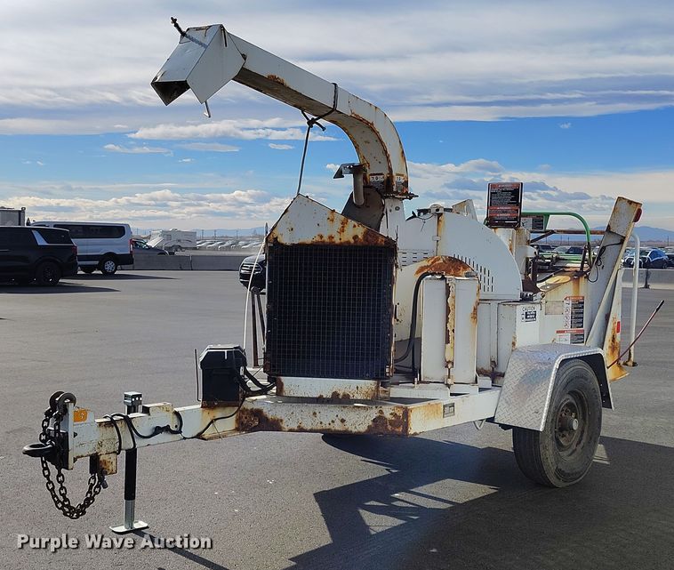 2008 Altec DC1217 wood chipper - YA1593