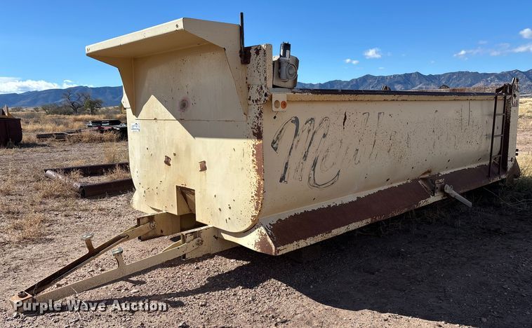 1989 K&H dump truck bed - DH8748