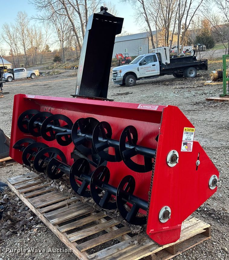 Lakota Red devil snowblower - DK0161