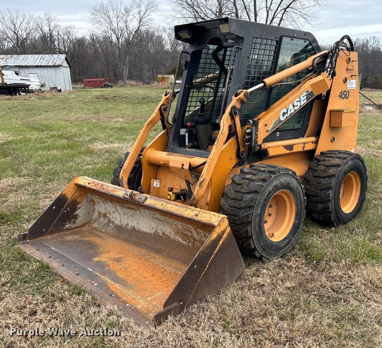 2007 Case 450 skid steer loader - DT0003