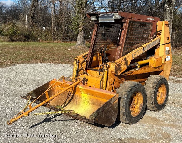 1990 Case 1840 skid steer loader - DT0005