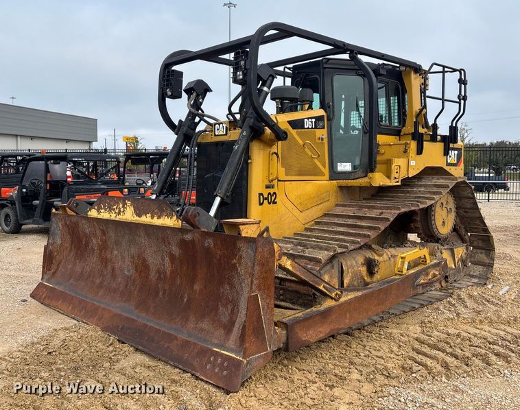 2016 Caterpillar D6T LGP dozer - DT4982