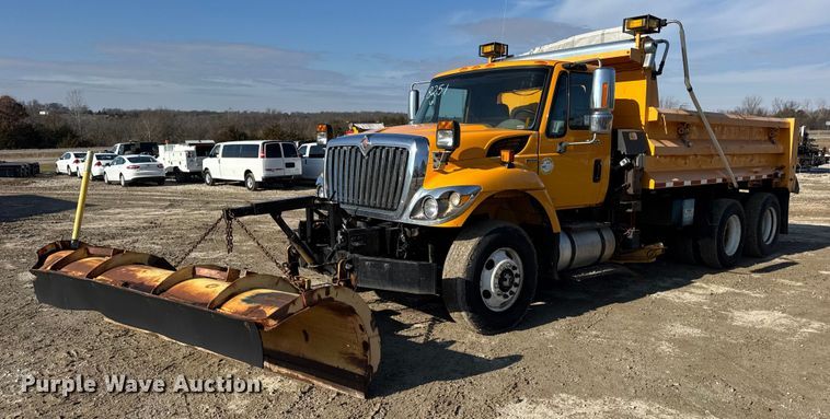 2009 International WorkStar 7500 dump truck - DW6716