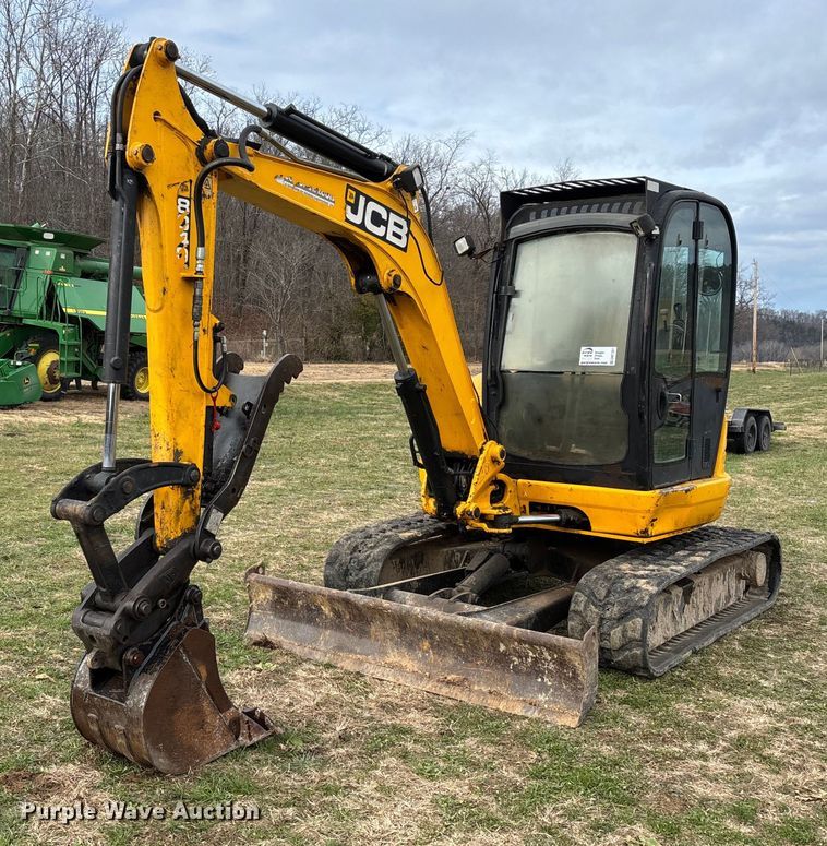 2011 JCB 8040ZTS mini excavator - DW7351