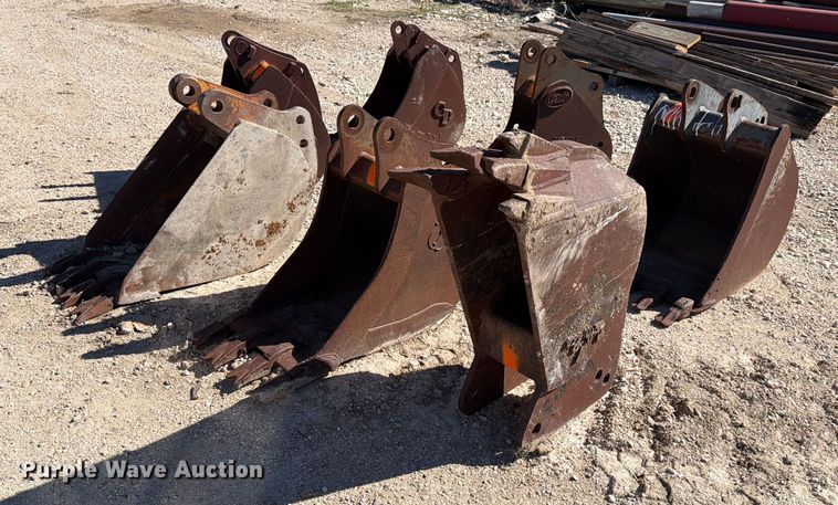 (7) backhoe buckets - DX5912