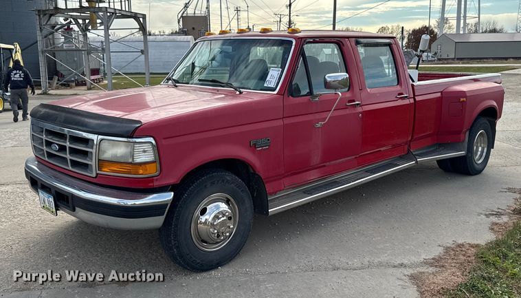 1997 Ford F-350 Crew Cab pickup truck - EA2067