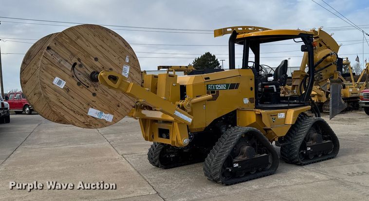 2023 Vermeer RTX1250i2 vibratory cable plow - EA2075