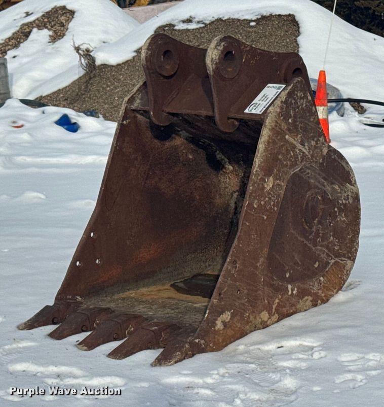 Excavator bucket - EA2146