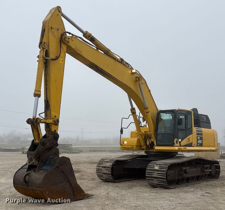 2017 Komatsu PC490LC-11 excavator - EA7851