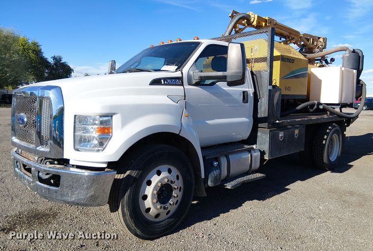 2019 Ford F650 flatbed truck with Vermeer Eco 50-500 vacuum excavator - EC1361