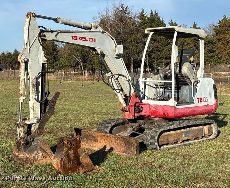 2005 Takeuchi TB135 mini excavator - ED2438