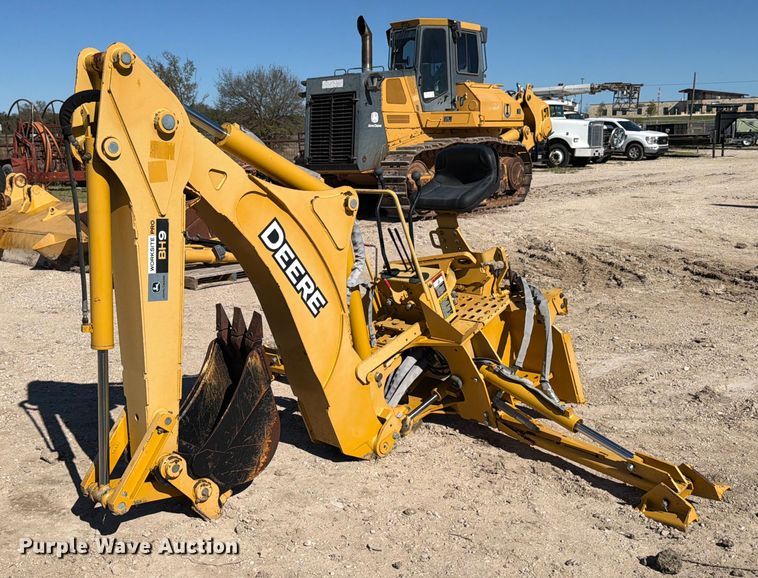 John Deere BH09 skid steer backhoe - ED5056