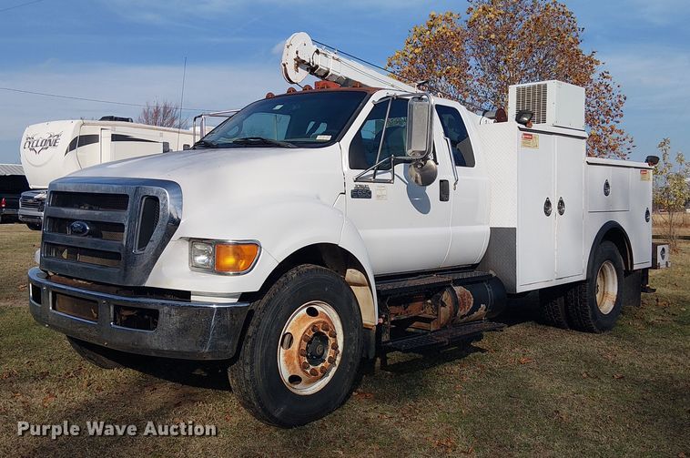2007 Ford F650 utility / service truck - EE1384