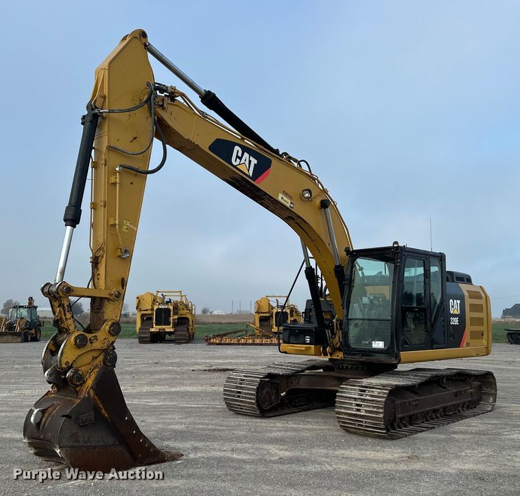 2014 Caterpillar 320EL excavator - EE4465