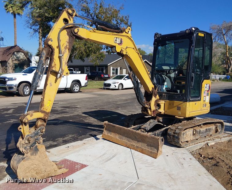 2022 Caterpillar 303 CR mini excavator - EE5004